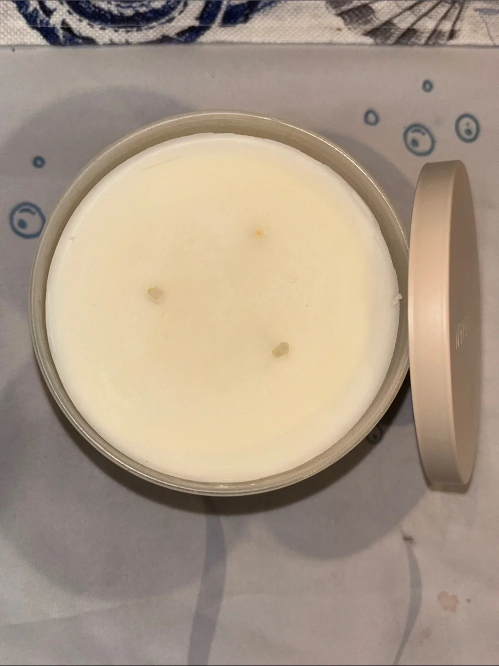 White Barn Cinnamon Spiced Vanilla 3-Wick Candle